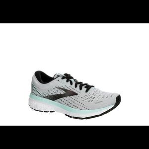 Brooks Running Ghost 13 Women’s size 8 NWT
